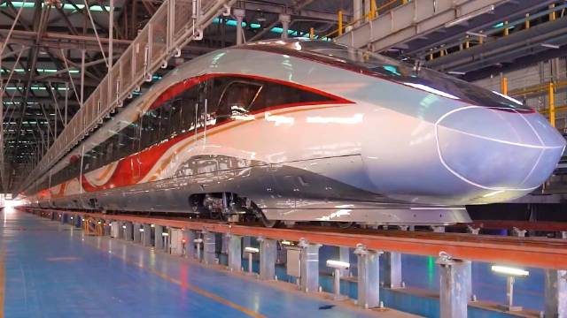 長編組復興號智能動車組來了：商務座支持手機無線充電、投屏