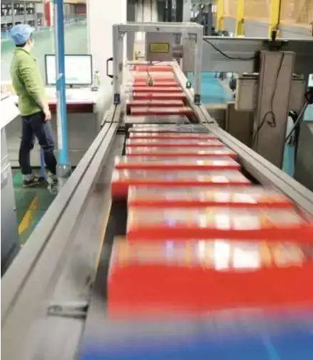 廣東中煙推動數(shù)字化化轉(zhuǎn)型，RFID成品倉儲管理系統(tǒng)成功上線